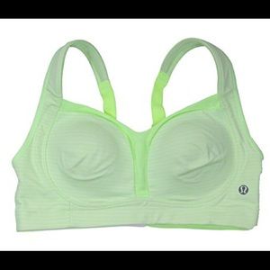 lululemon athletica Ta Ta Tamer III